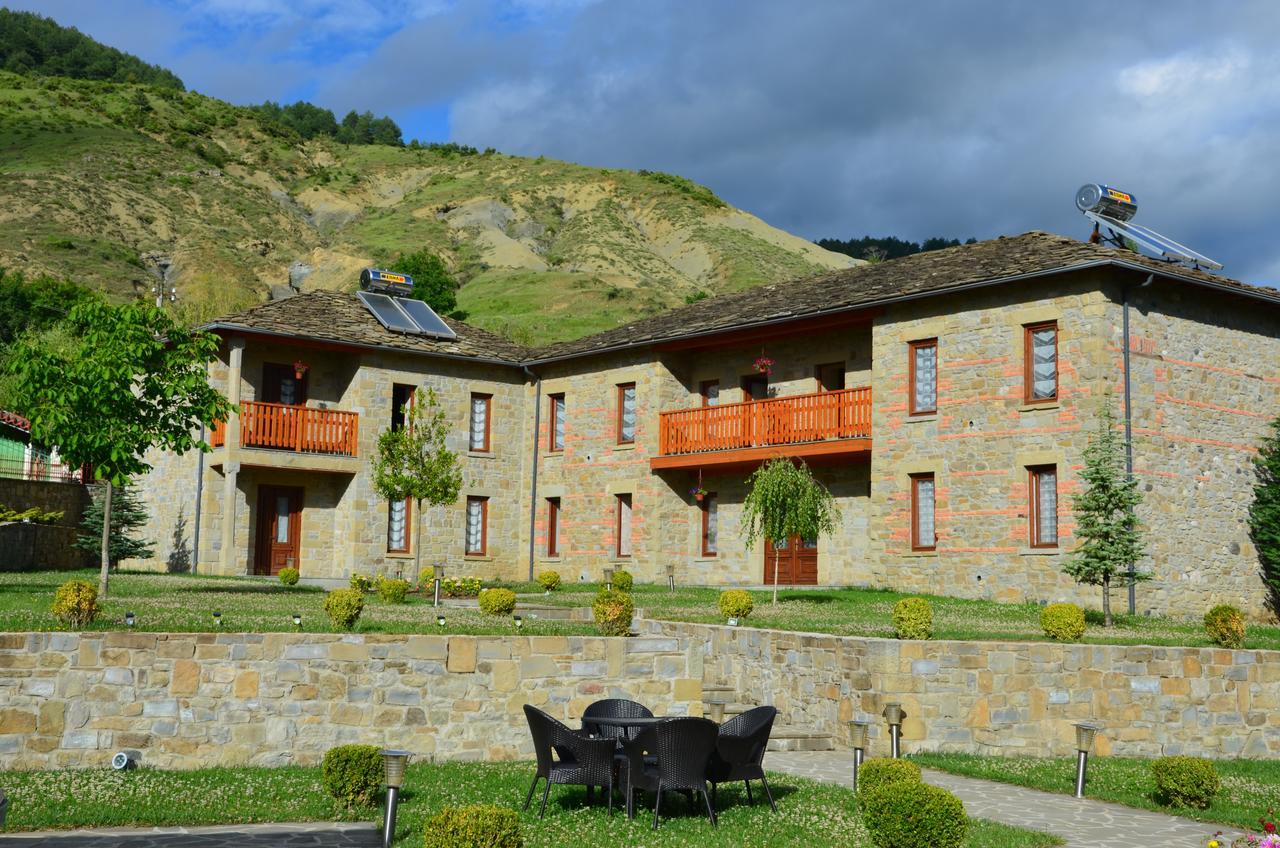 Johnny Hotel Kamenice エクステリア 写真